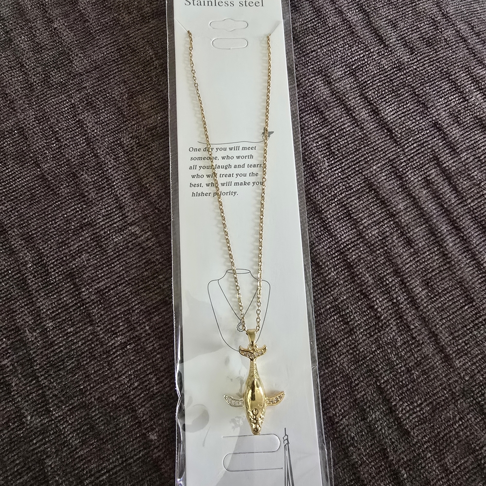 Stainless Steel Gold Whale Tail Necklace